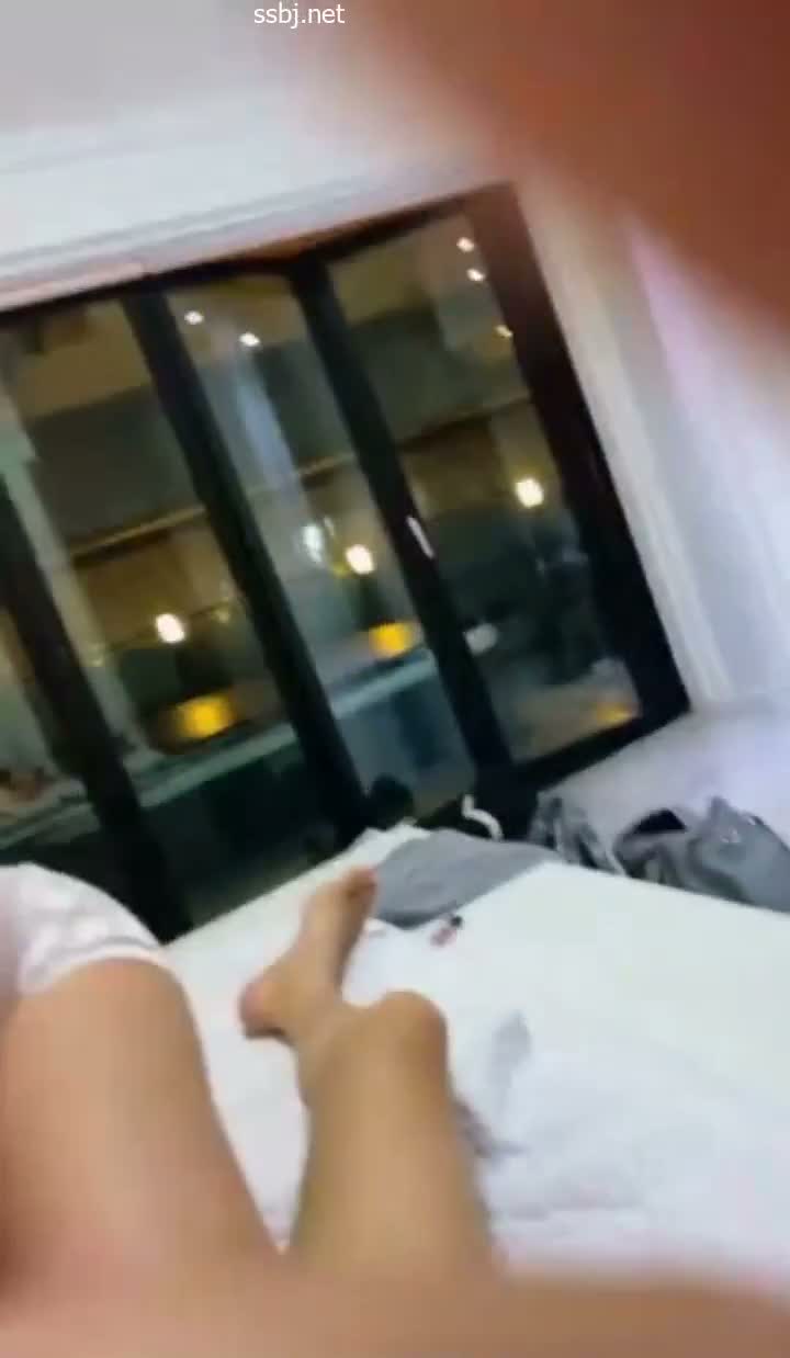 하얀 레이스 썸네일