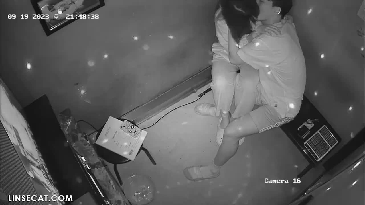 IP -코인노래방 [시오후키 보지털녀+섹스] (1) 썸네일