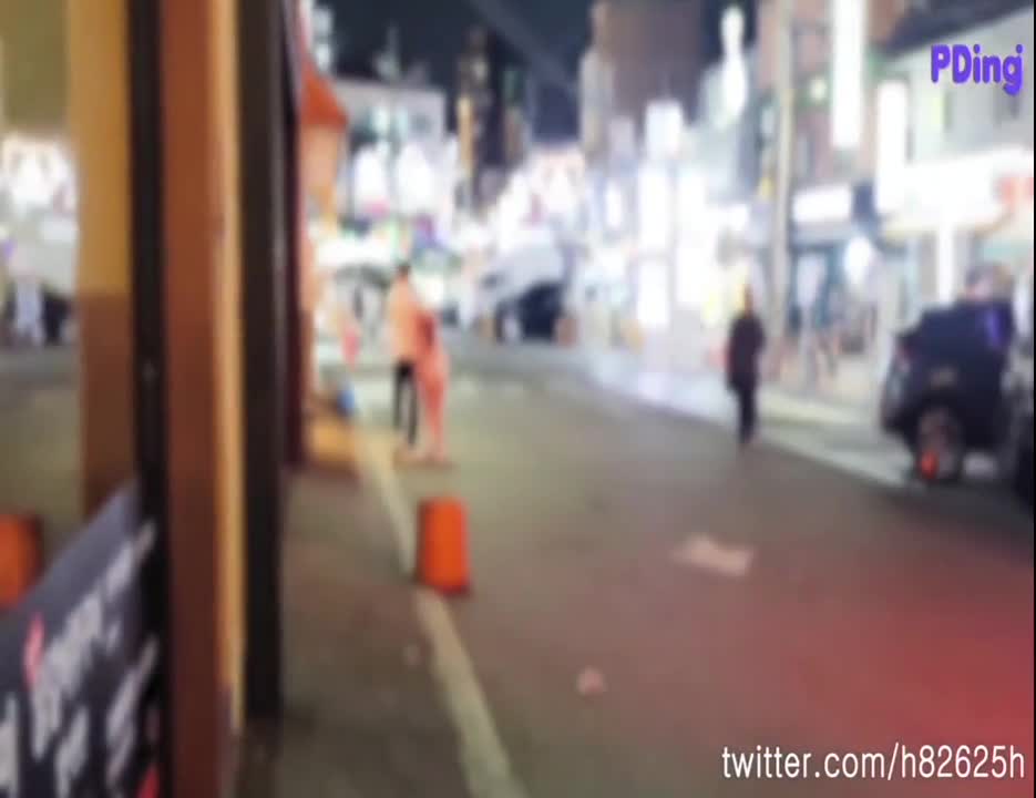 길거리 만취한 꽐라녀의 최후 썸네일
